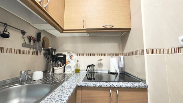 1 sypialnia Apartament na sprzedaż w Centro - Muelle Pesquero, Torrevieja z garażem - 124 900 € (Ref: 9824260)