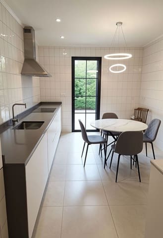 3 bedroom Townhouse for sale in Biar with garage - € 99,999 (Ref: 9824261)