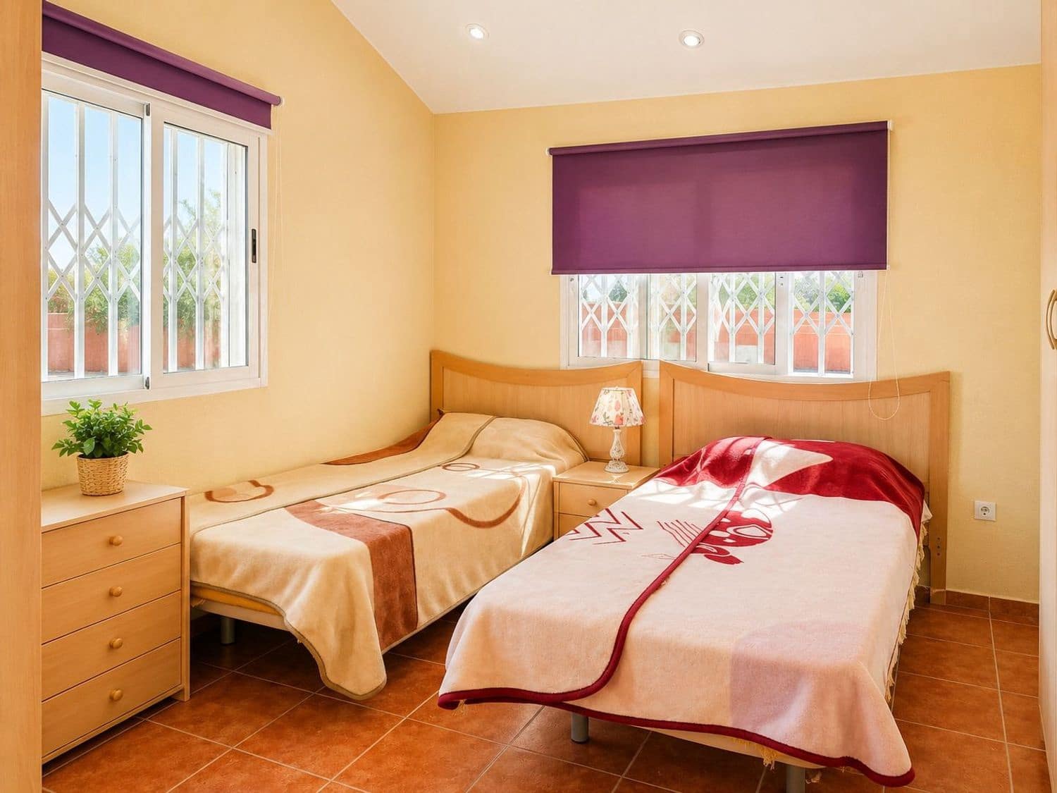 4 slaapkamer Villa te koop in Playa Flamenca met zwembad garage - € 580.000 (Ref: 9840679)