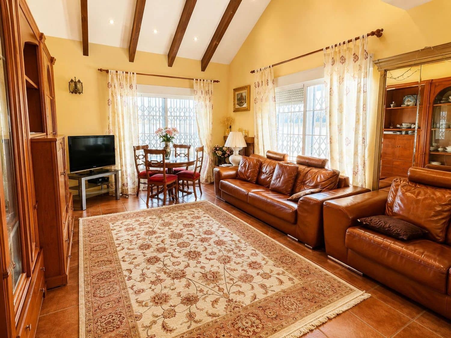 4 slaapkamer Villa te koop in Playa Flamenca met zwembad garage - € 580.000 (Ref: 9840679)