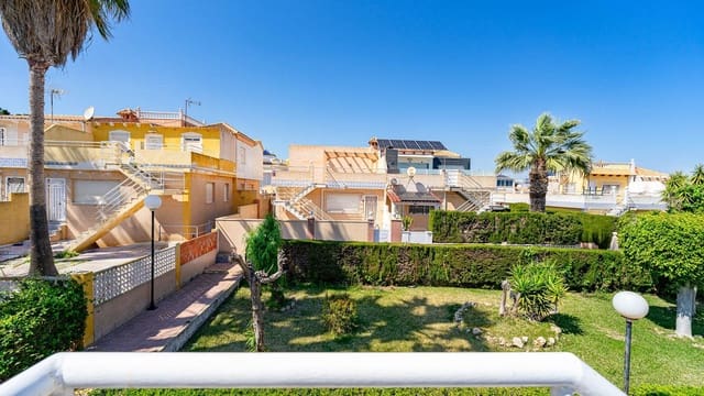 2 soveværelse Byhus til salg i Las Filipinas med swimmingpool garage - € 165.000 (Ref: 9841994)