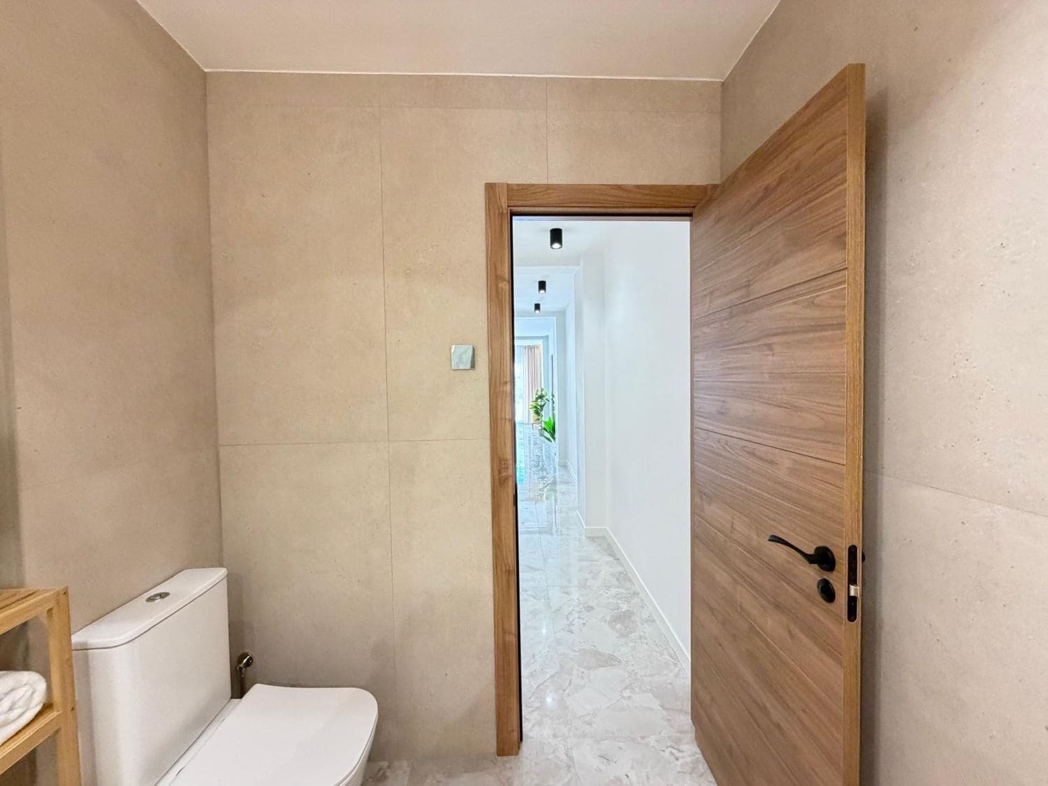 3 bedroom Apartment for sale in Torrevieja with garage - € 239,000 (Ref: 9850624)