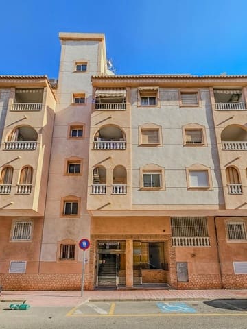 1 chambre Appartement à vendre à Centro - Muelle Pesquero, Torrevieja avec piscine garage - 99 990 € (Ref: 9854815)