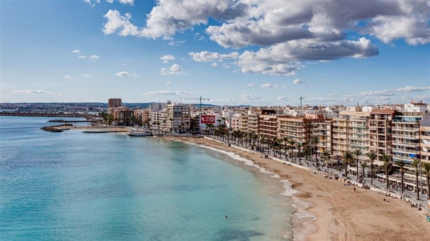 1 chambre Appartement à vendre à Torrevieja avec piscine garage - 99 990 € (Ref: 9854815)