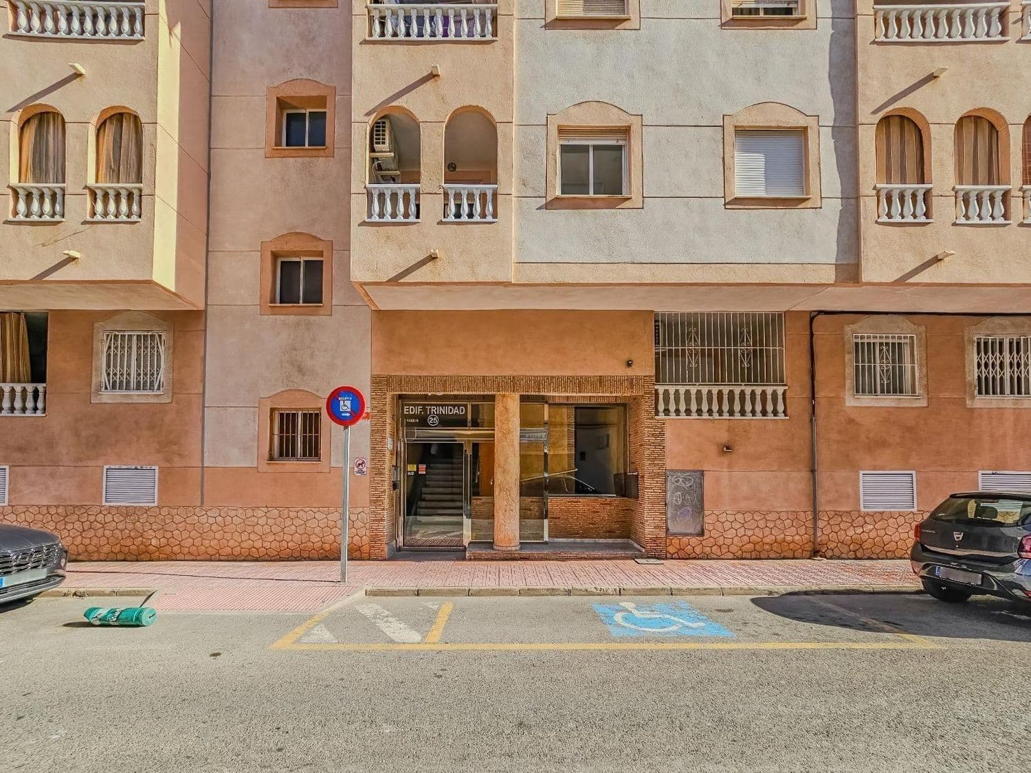 1 chambre Appartement à vendre à Torrevieja avec piscine garage - 99 990 € (Ref: 9854815)
