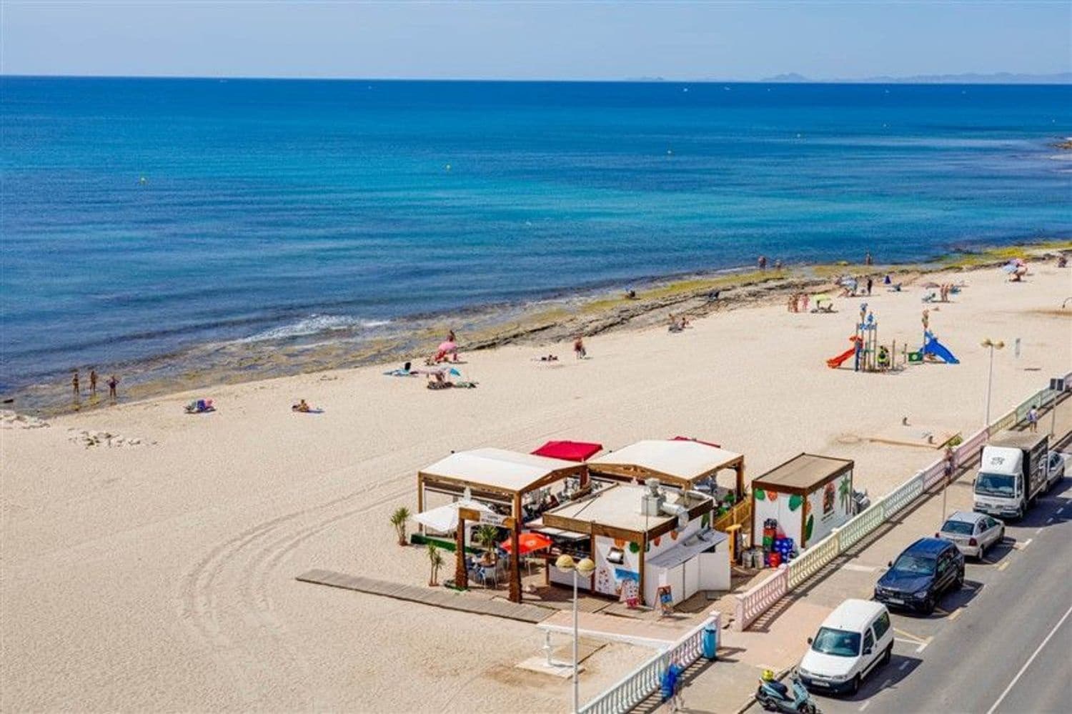 3 chambre Appartement à vendre à Torrevieja avec garage - 285 000 € (Ref: 9857967)