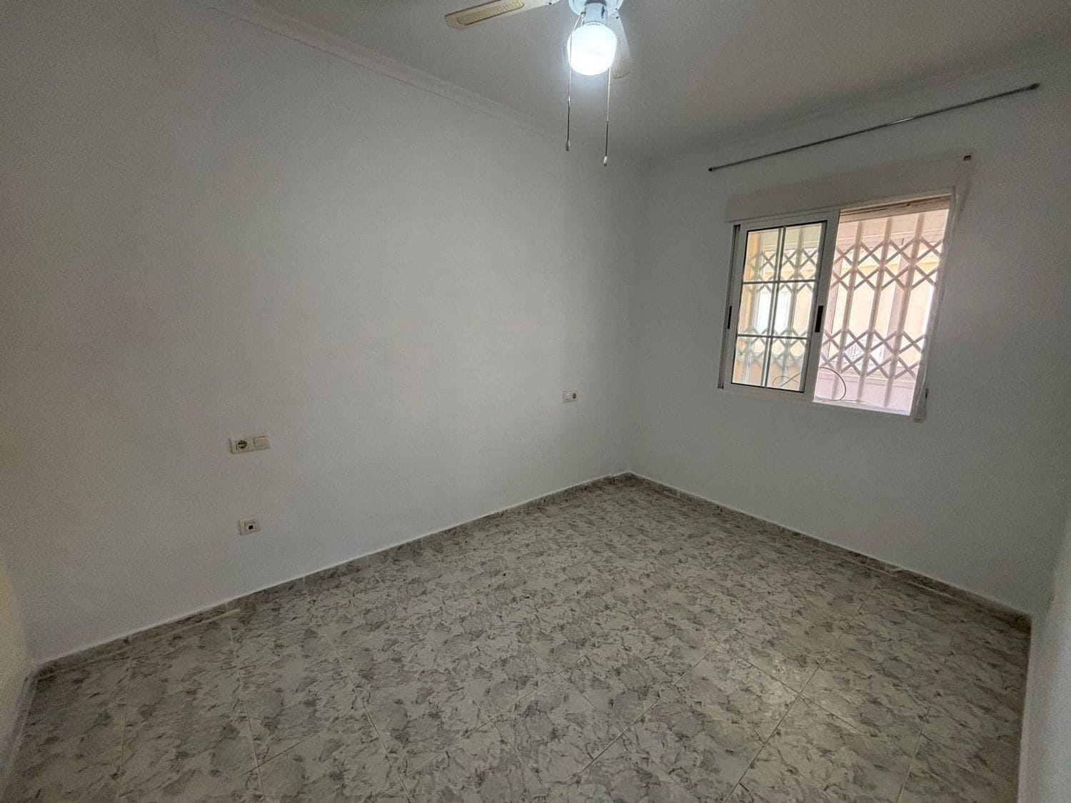 2 bedroom Apartment for sale in Aguas Nuevas with pool garage - € 149,900 (Ref: 9861401)