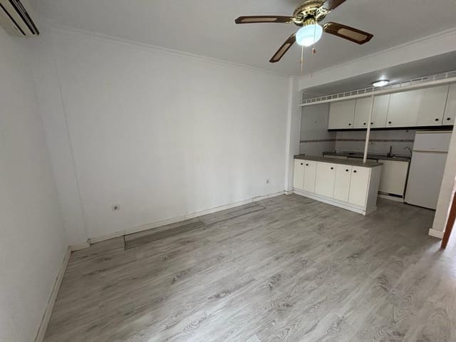 2 soveværelse Lejlighed til salg i Aguas Nuevas, Torrevieja med swimmingpool garage - € 144.900 (Ref: 9861401)