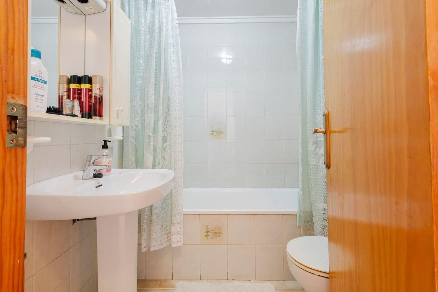 2 soveværelse Lejlighed til salg i Torrevieja med swimmingpool garage - € 159.900 (Ref: 9861403)