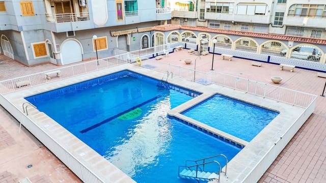 2 soveværelse Lejlighed til salg i Playa del Acequión, Torrevieja med swimmingpool garage - € 159.900 (Ref: 9861403)