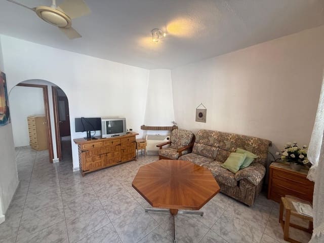 2 makuuhuone Omakotitalo myytävänä paikassa El Chaparral - La Siesta - La Torreta, Torrevieja mukana 
autotalli - 139 900 € (Ref: 9866236)