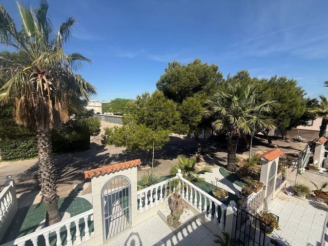 2 makuuhuone Omakotitalo myytävänä paikassa El Chaparral - La Siesta - La Torreta, Torrevieja mukana 
autotalli - 139 900 € (Ref: 9866236)