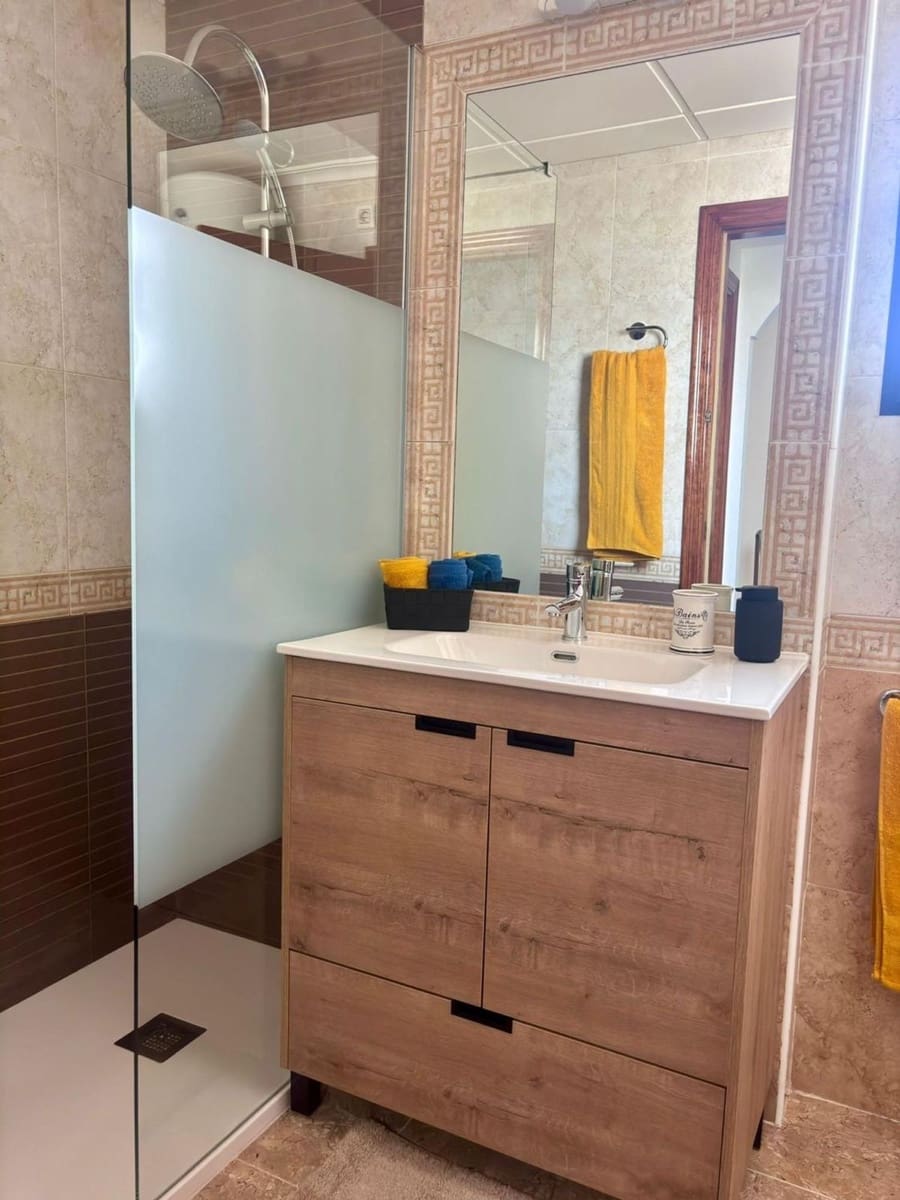 2 quarto Apartamento para venda em Cabo Roig com piscina garagem - 214 900 € (Ref: 9872904)
