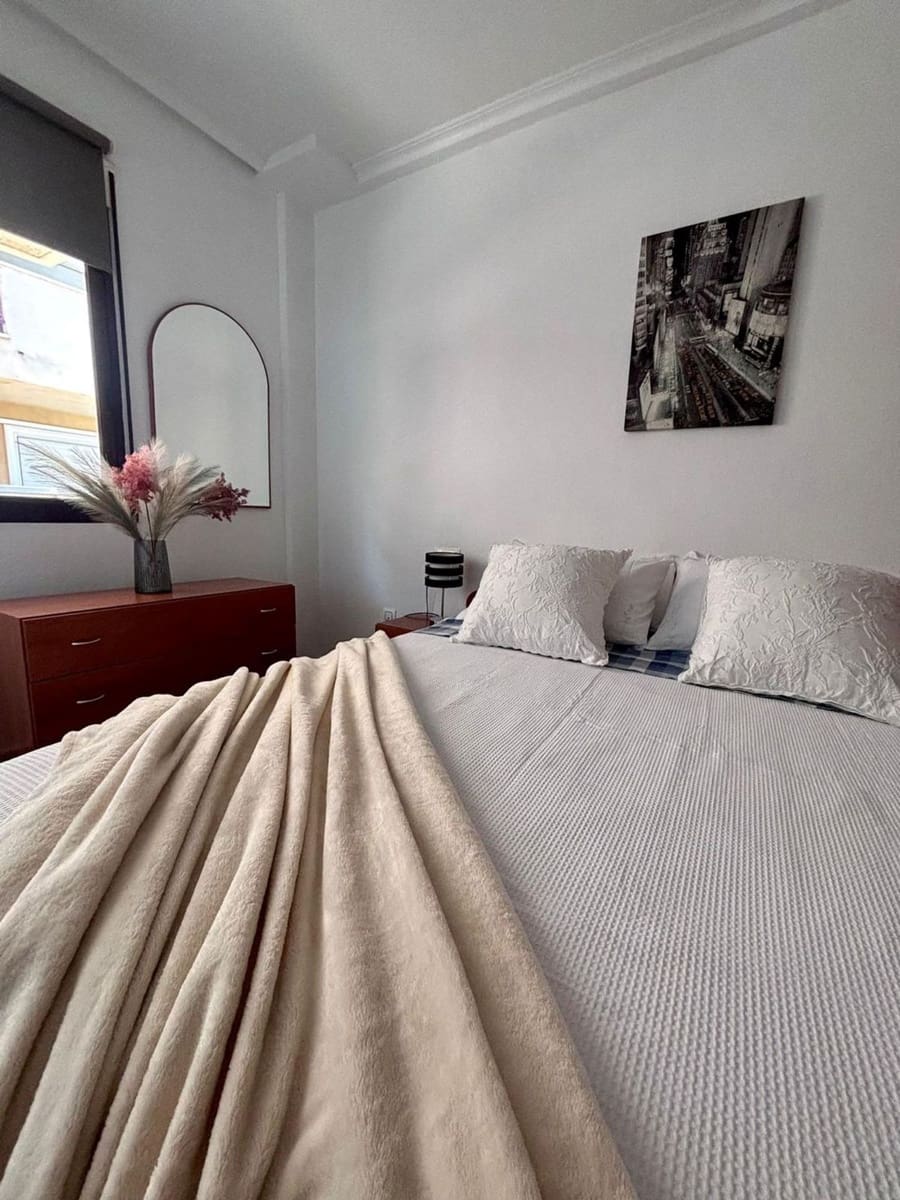 2 quarto Apartamento para venda em Cabo Roig com piscina garagem - 214 900 € (Ref: 9872904)