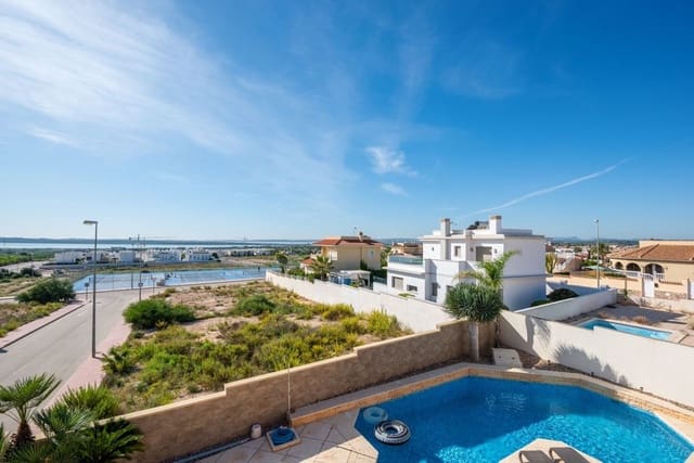 4 slaapkamer Villa te koop in Ciudad Quesada, Rojales met zwembad garage - € 520.000 (Ref: 9872905)
