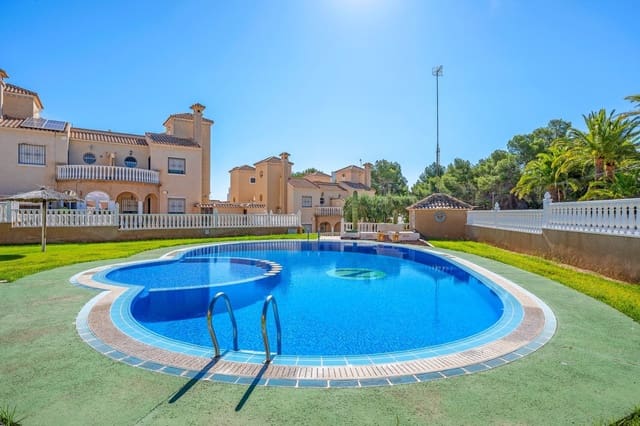 3 sypialnia Dom na sprzedaż w Villamartin, Orihuela z basenem garażem - 265 000 € (Ref: 9880541)
