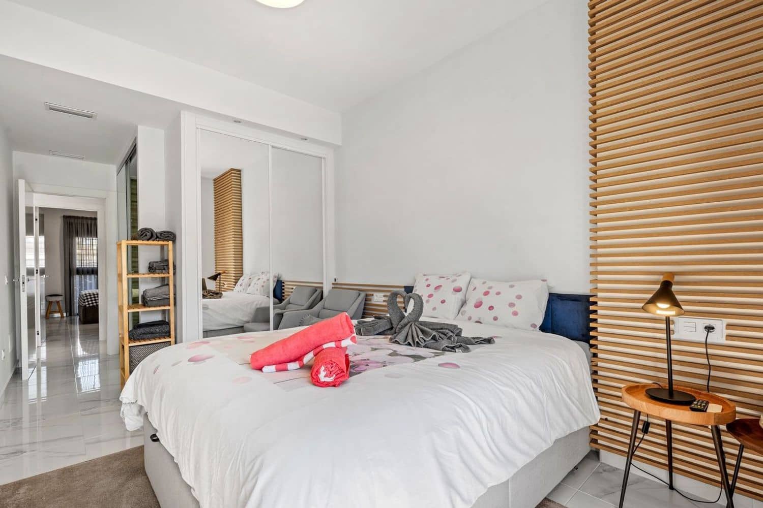 2 soverom Leilighet til salgs i Guardamar del Segura med svømmebasseng garasje - € 265 000 (Ref: 9880542)