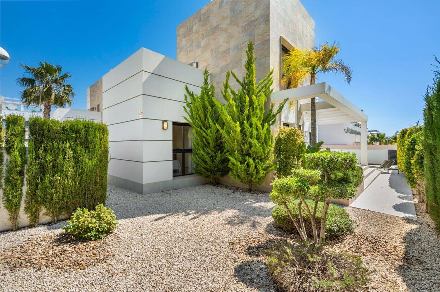 3 soveværelse Villa til salg i Ciudad Quesada med swimmingpool garage - € 499.000 (Ref: 9885341)