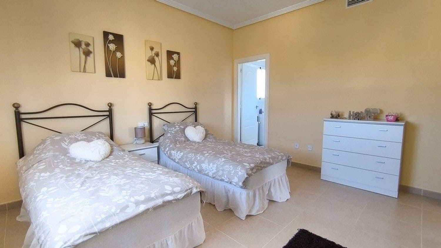 4 sovrum Villa till salu i Ciudad Quesada med pool garage - 620 000 € (Ref: 9893669)