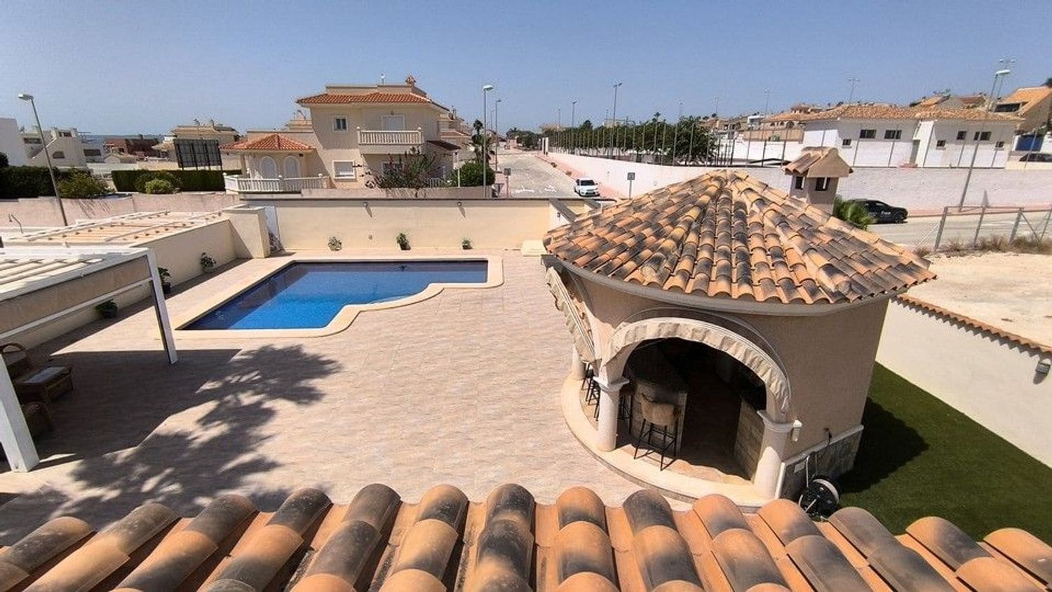 4 sovrum Villa till salu i Ciudad Quesada med pool garage - 620 000 € (Ref: 9893669)