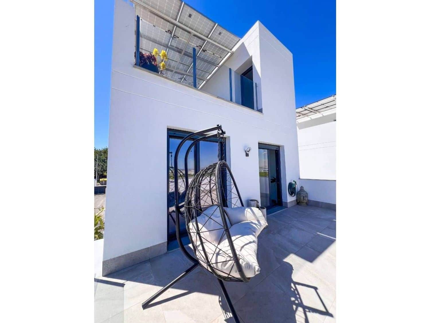 Chalet de 3 habitaciones en Alicante / Alacant ciudad en venta con piscina garaje - 595.000 € (Ref: 9895553)