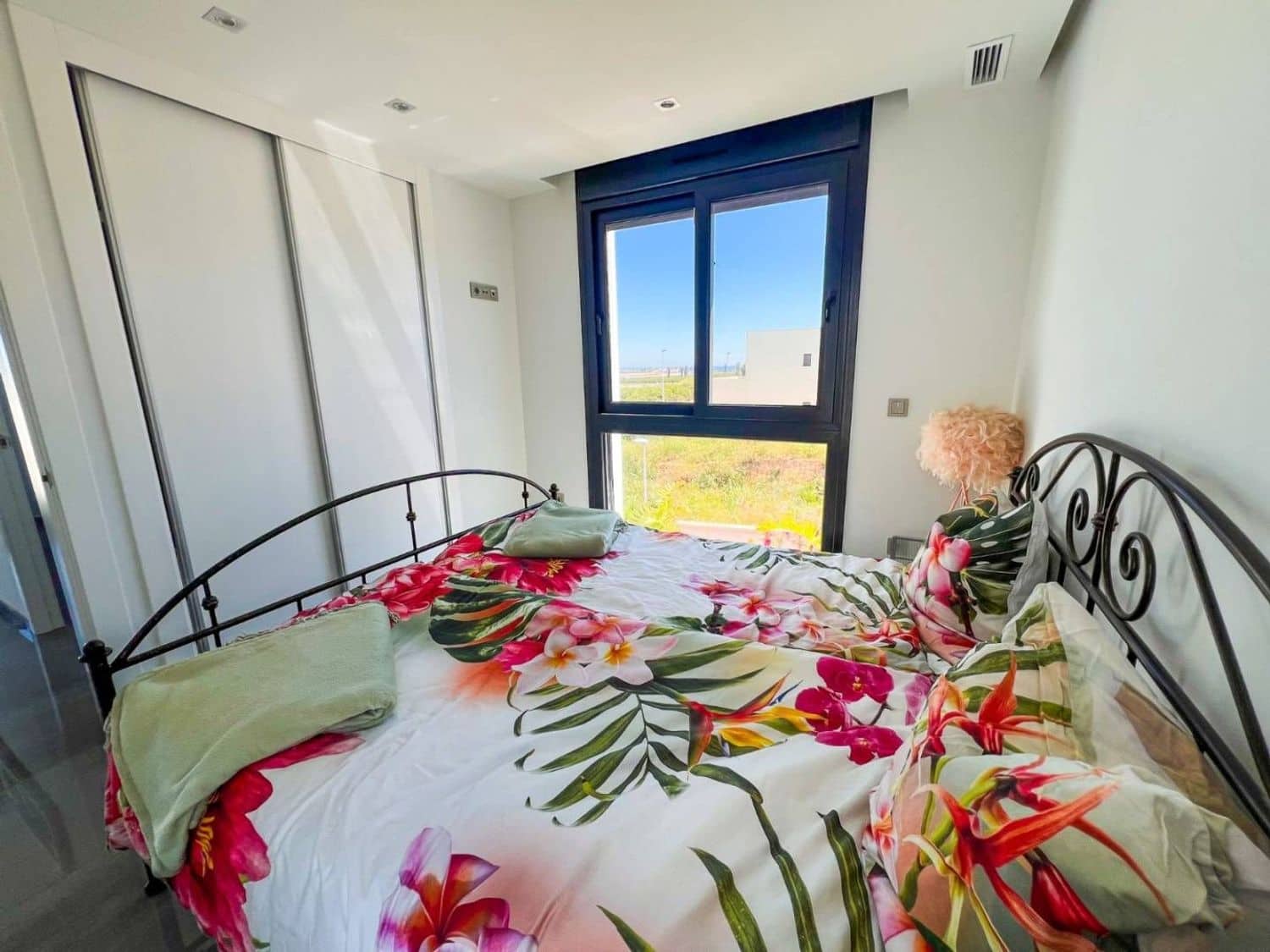 Chalet de 3 habitaciones en Alicante / Alacant ciudad en venta con piscina garaje - 595.000 € (Ref: 9895553)