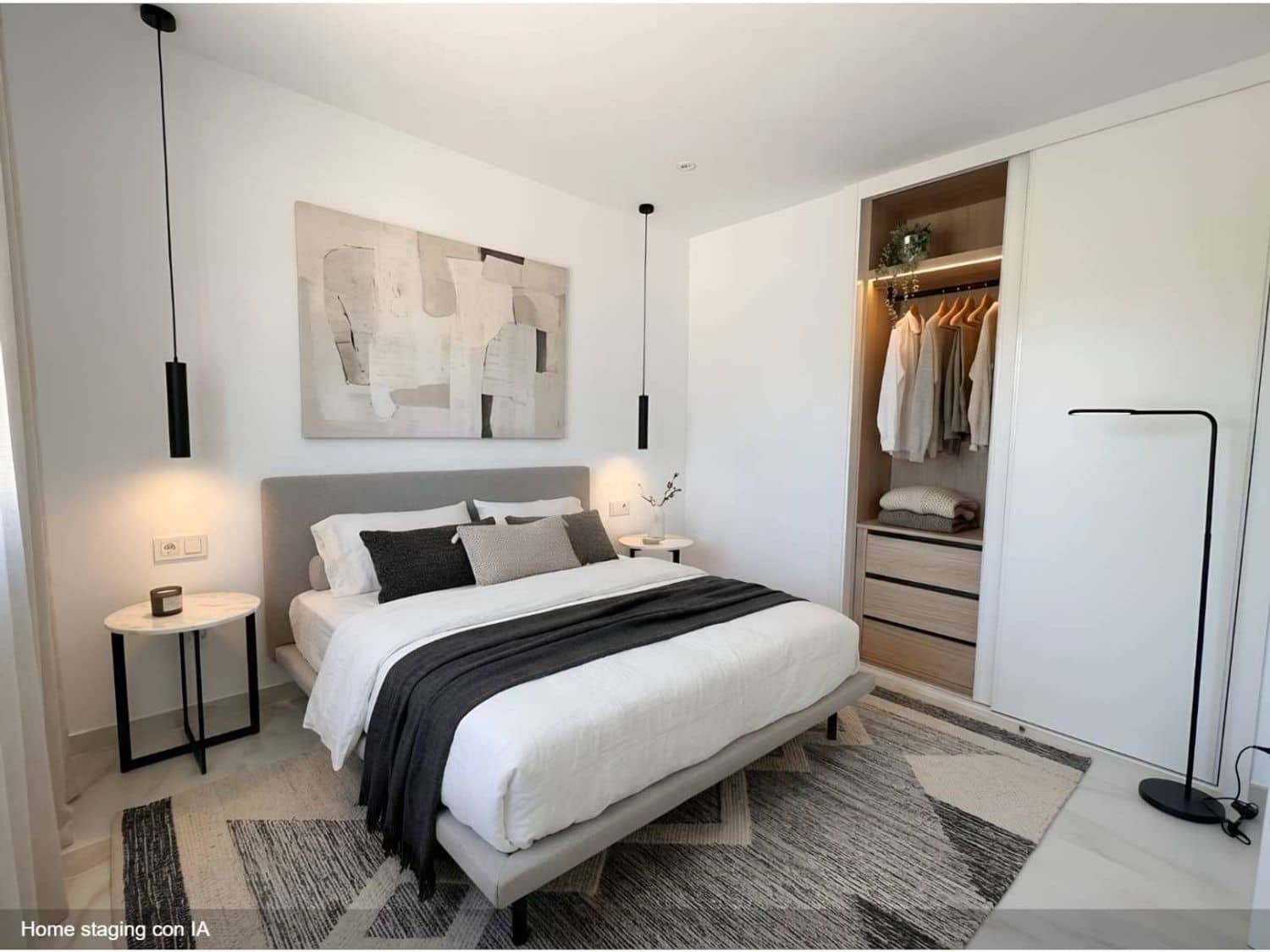 5 soverom Villa til salgs i Alicante by med svømmebasseng garasje - € 665 000 (Ref: 9895554)