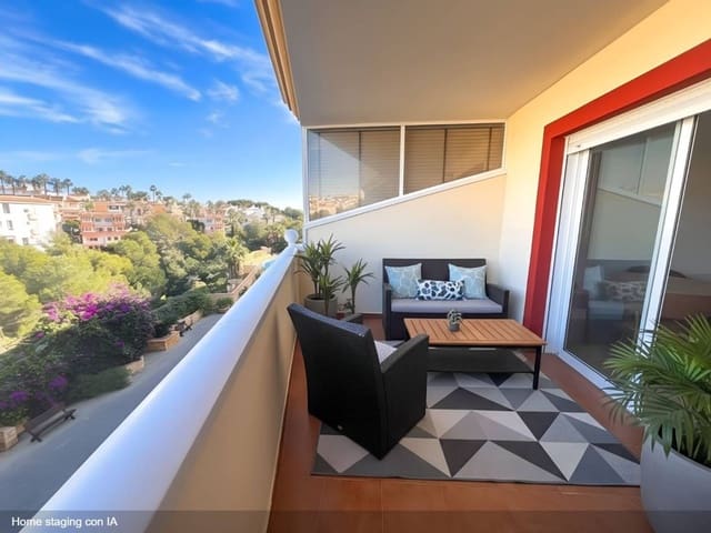 Apartamento de 2 habitaciones en Alicante / Alacant ciudad en venta con piscina garaje - 168.000 € (Ref: 9898653)