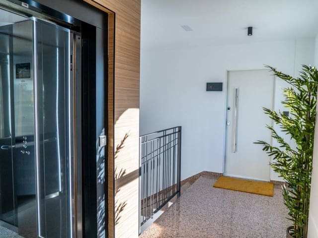 3 sovrum Lägenhet till salu i Alicante stad med garage - 494 500 € (Ref: 9900849)