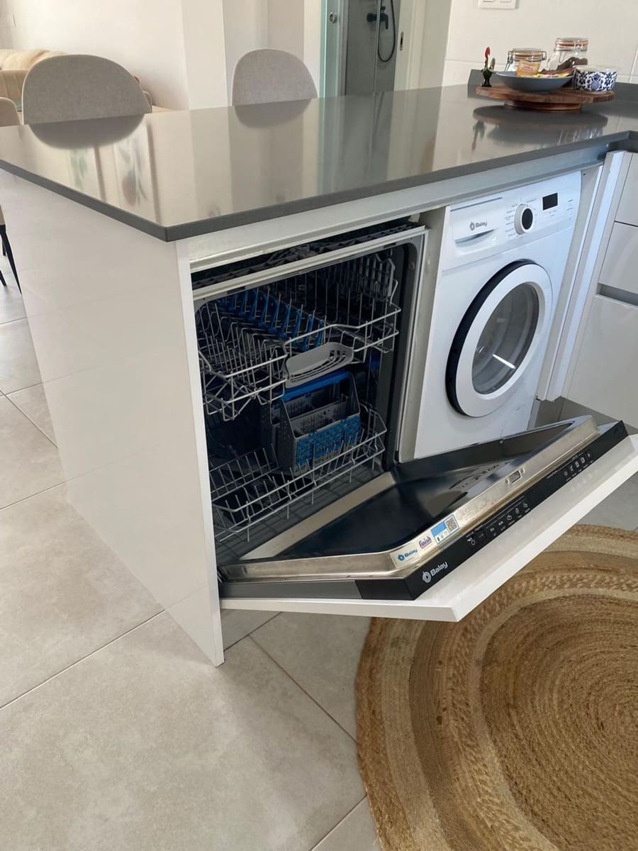 2 makuuhuone Huoneisto myytävänä paikassa Villamartin mukana uima-altaan 
autotalli - 279 000 € (Ref: 9907505)