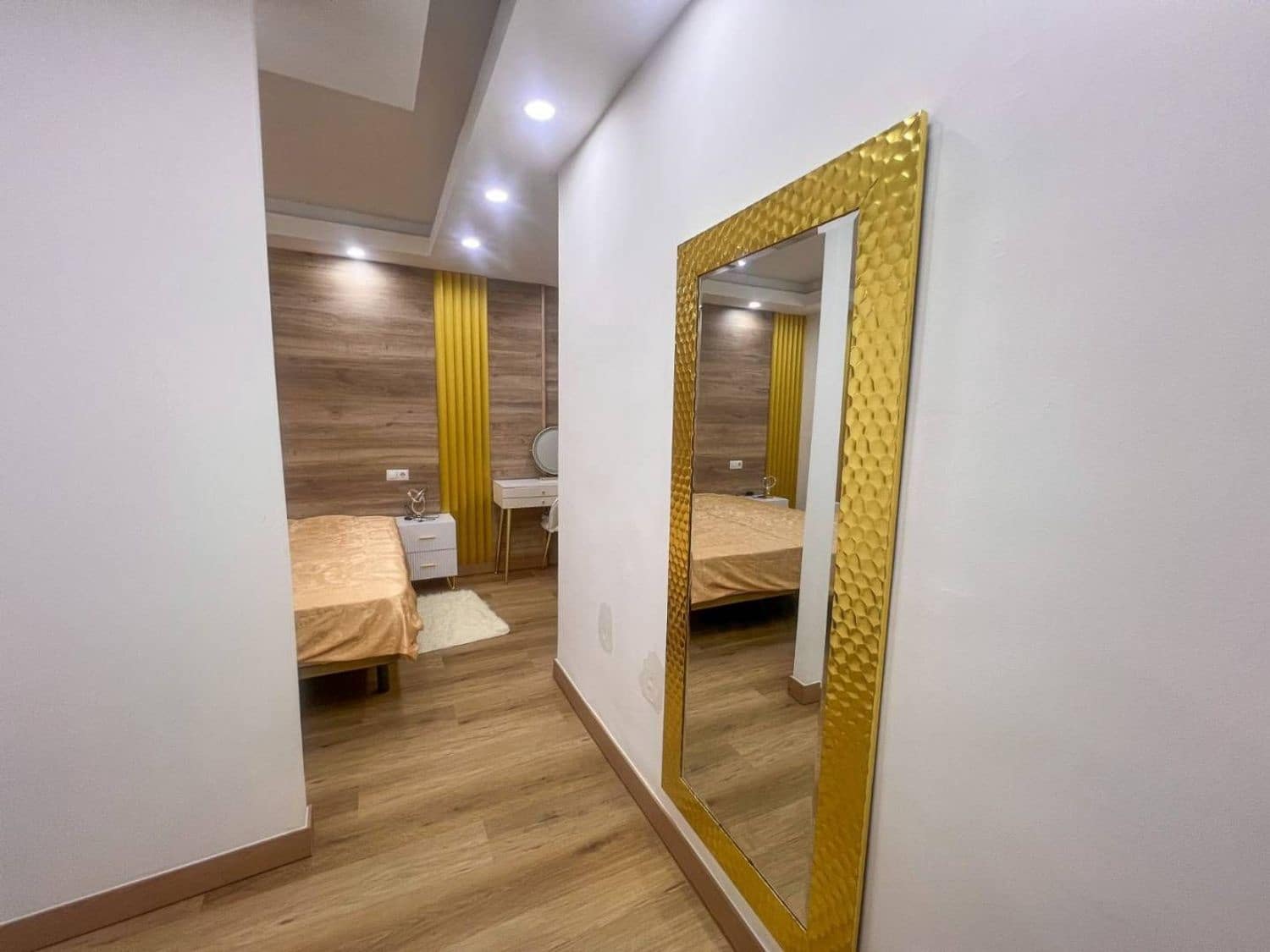 4 quarto Apartamento para venda em Torrevieja com garagem - 285 000 € (Ref: 9912439)