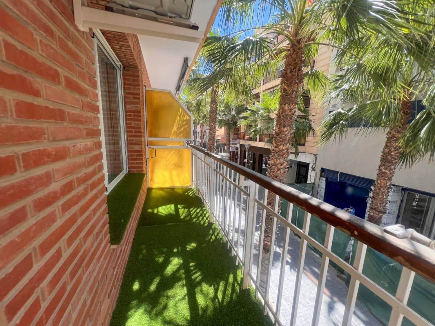 4 quarto Apartamento para venda em Torrevieja com garagem - 285 000 € (Ref: 9912439)