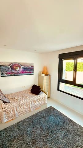 3 sovrum Hus till salu i Alicante stad med pool garage - 425 000 € (Ref: 9912440)