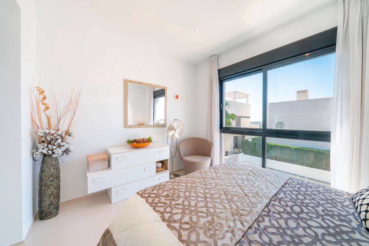 3 Zimmer Villa zu verkaufen in Pueblo Bravo mit Pool Garage - 399.000 € (Ref: 9941640)