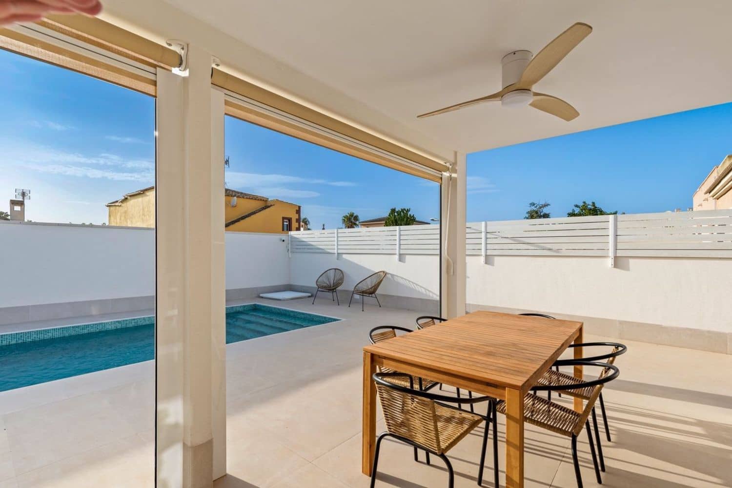 3 soverom Villa til salgs i El Chaparral med svømmebasseng garasje - € 499 000 (Ref: 9950924)