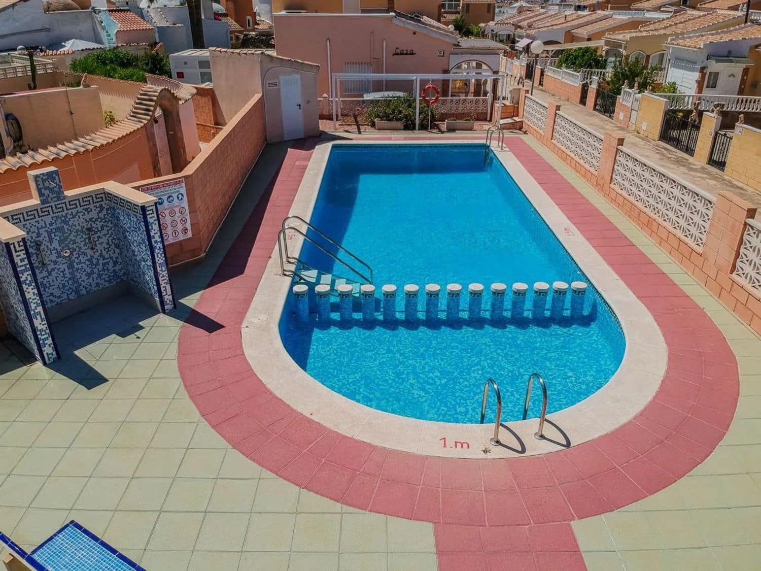 2 soveværelse Villa til salg i La Florida med swimmingpool garage - € 259.000 (Ref: 9954613)