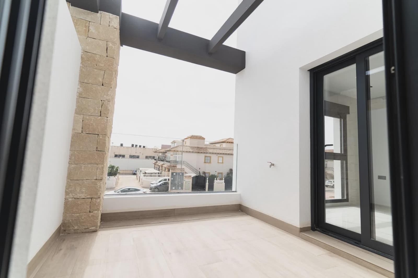 4 Zimmer Villa zu verkaufen in Orihuela Costa mit Pool - 699.900 € (Ref: 9961268)