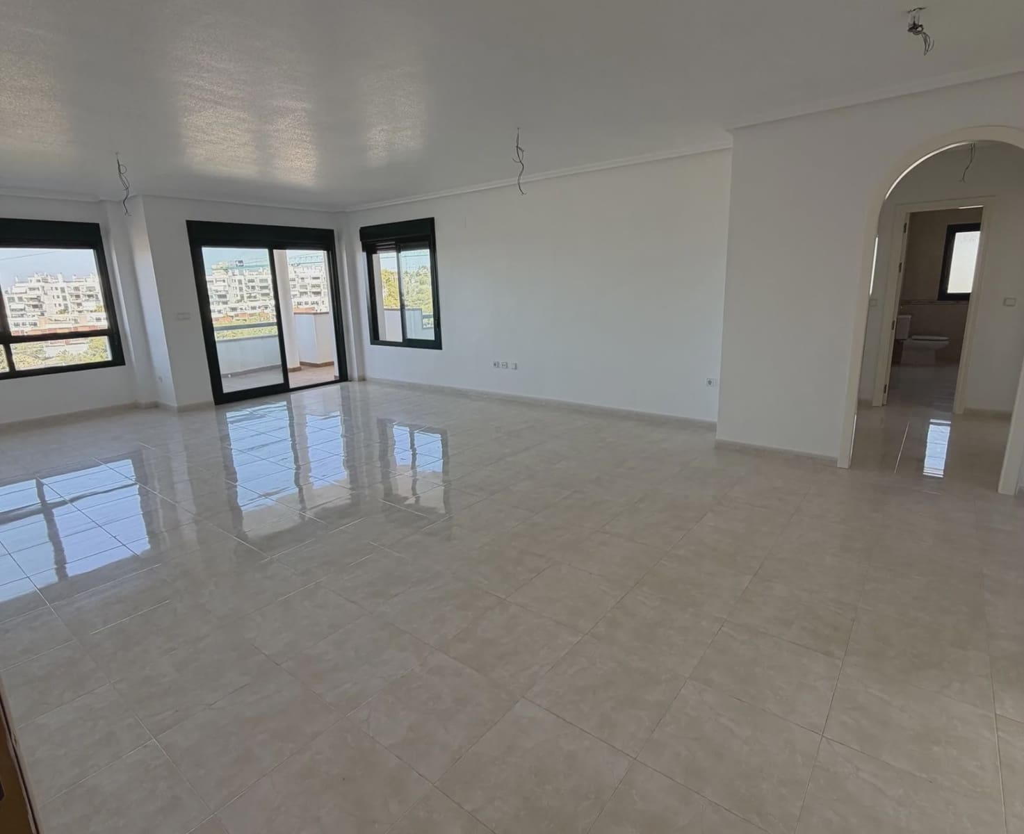 2 slaapkamer Appartement te koop in Orihuela Costa met zwembad - € 298.900 (Ref: 9961334)