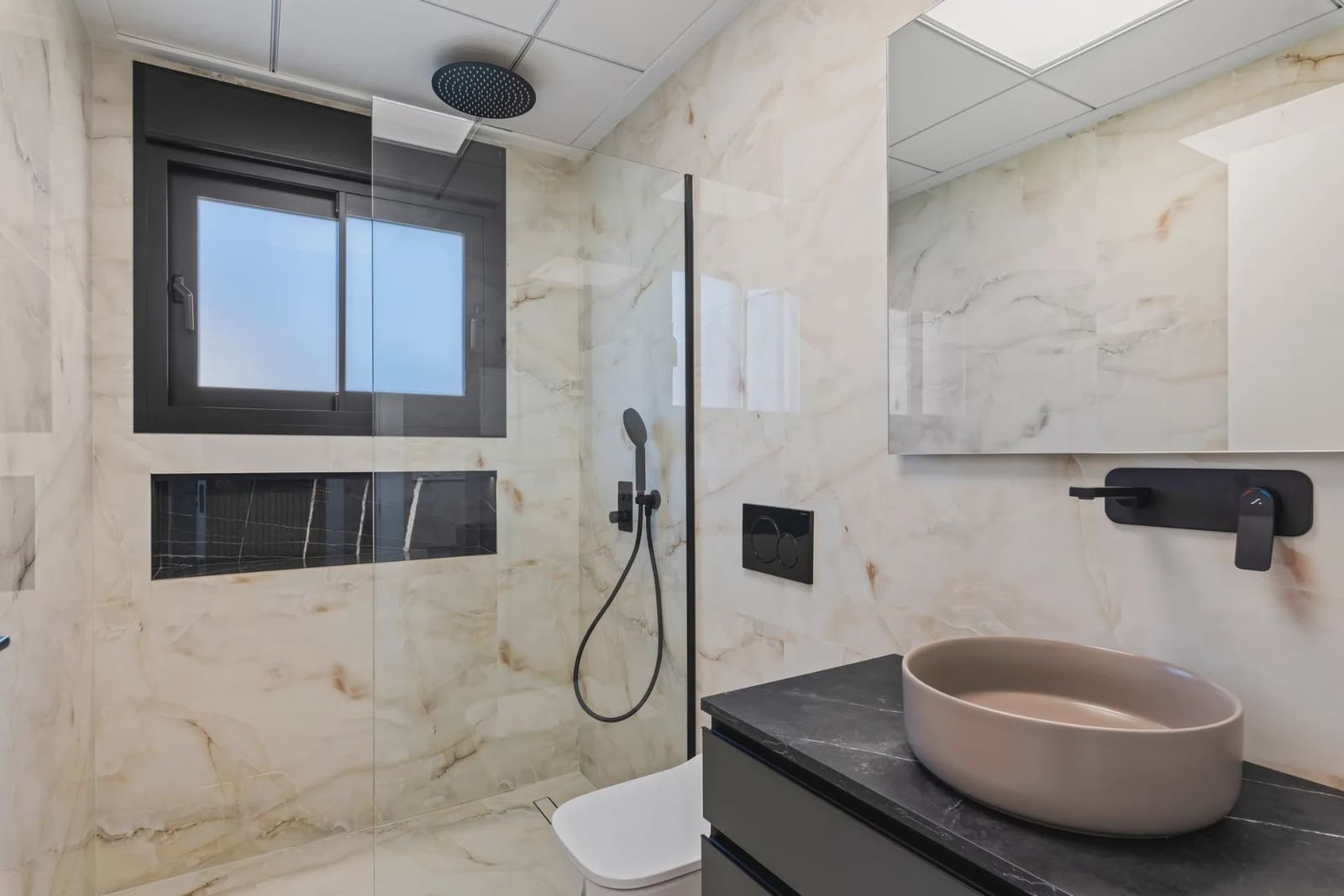 3 soverom Villa til salgs i Algorfa med svømmebasseng garasje - € 670 000 (Ref: 9961433)