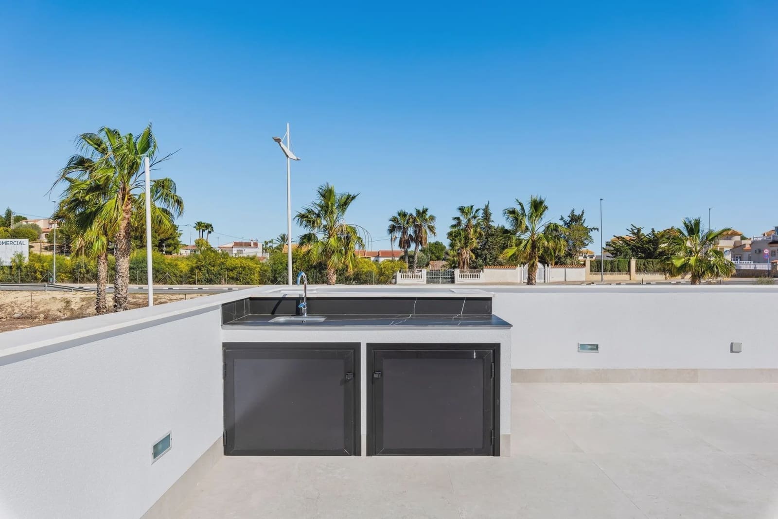 3 soverom Villa til salgs i Algorfa med svømmebasseng garasje - € 670 000 (Ref: 9961433)