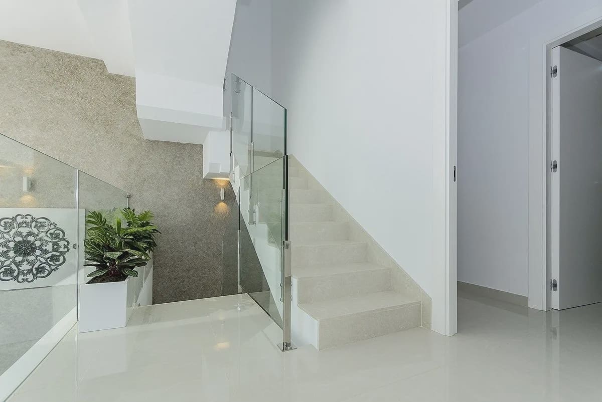 Chalet de 5 habitaciones en Los Montesinos en venta con piscina garaje - 780.000 € (Ref: 9968543)