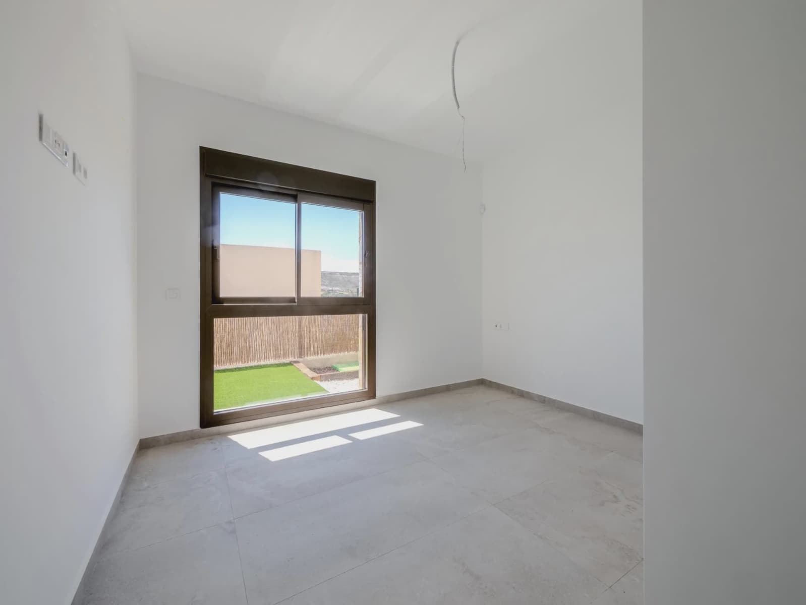 3 sypialnia Willa na sprzedaż w Algorfa z basenem garażem - 489 000 € (Ref: 9968549)
