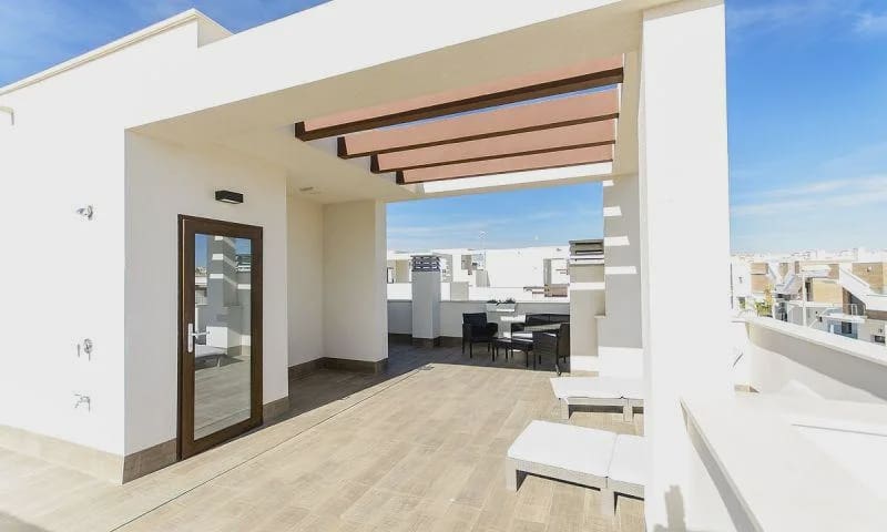 3 soveværelse Villa til salg i Rojales med swimmingpool - € 649.000 (Ref: 9968659)