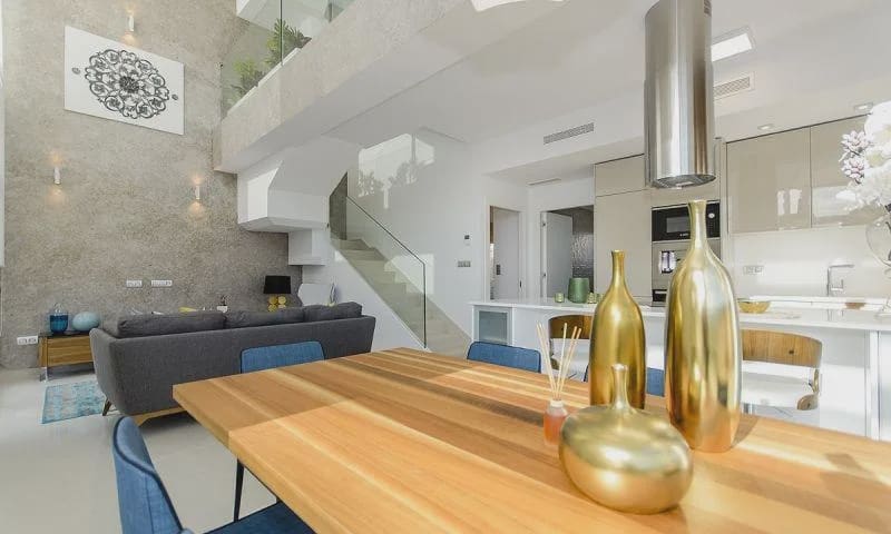 3 soveværelse Villa til salg i Rojales med swimmingpool - € 649.000 (Ref: 9968659)