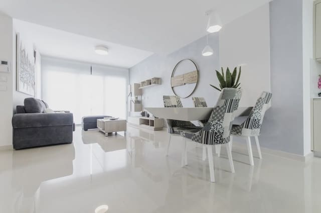 4 soverom Villa til salgs i San Miguel de Salinas med svømmebasseng garasje - € 630 000 (Ref: 9968669)