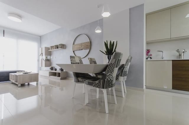 4 soverom Villa til salgs i San Miguel de Salinas med svømmebasseng garasje - € 630 000 (Ref: 9968669)
