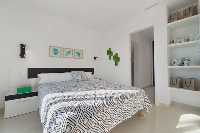 3 soveværelse Villa til salg i Los Montesinos med swimmingpool - € 535.000 (Ref: 9968681)