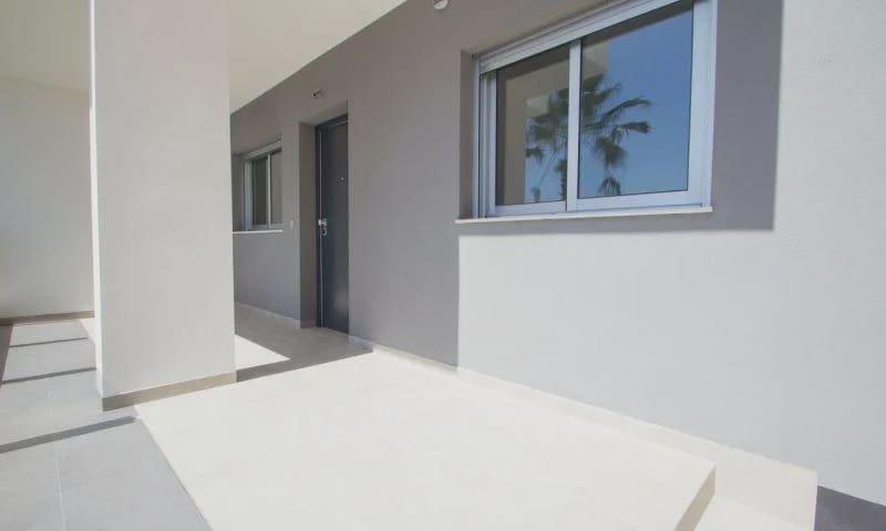 2 chambre Appartement à vendre à Orihuela Costa avec piscine garage - 255 000 € (Ref: 9968696)