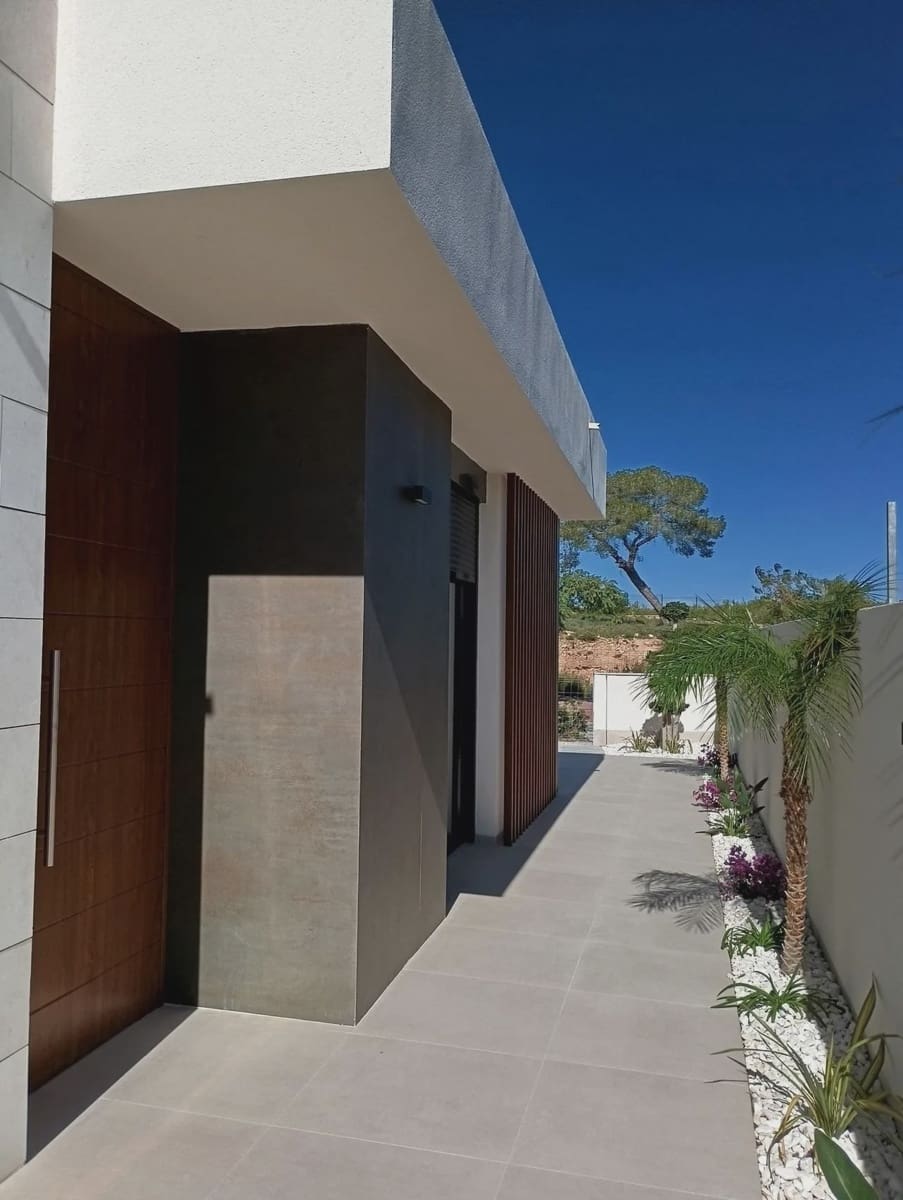 3 soverom Villa til salgs i Pilar de la Horadada med svømmebasseng garasje - € 586 000 (Ref: 9968705)