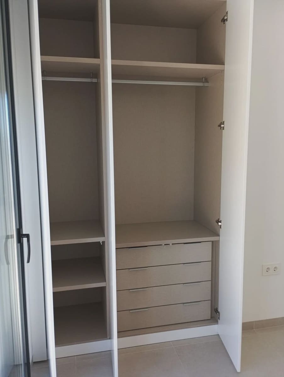 3 soverom Villa til salgs i Pilar de la Horadada med svømmebasseng garasje - € 586 000 (Ref: 9968705)